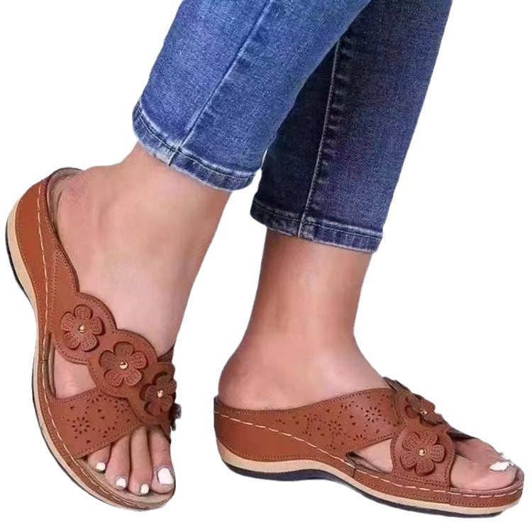 Sandales fleuries confortables pour femmes avec semelle anatomique Chic und Stil