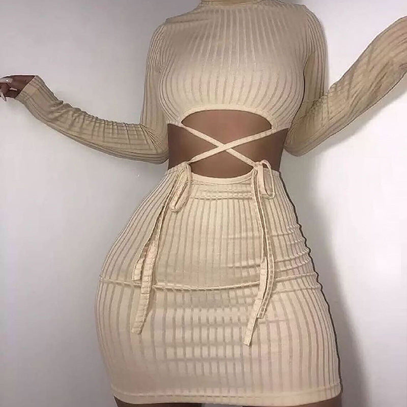 Robe enroulée ajustée pour femme avec détails découpés Chic und Stil