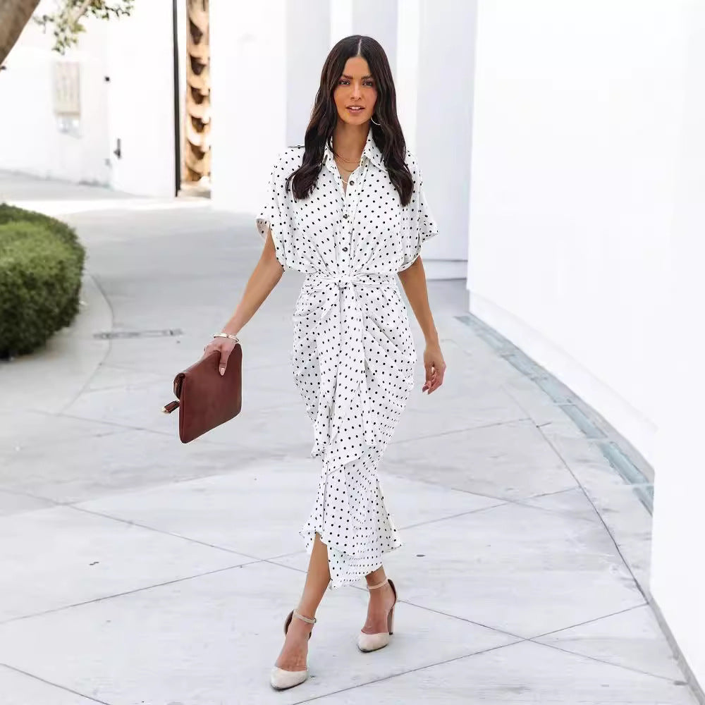 Robe midi à pois pour dames avec ceinture à nouer Chic und Stil