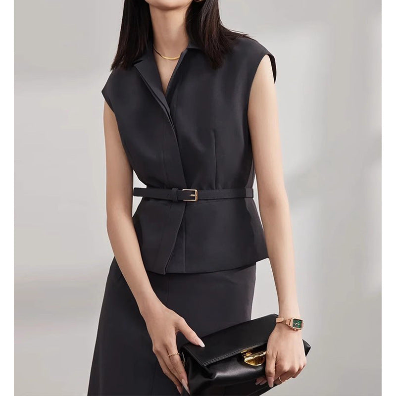 Robe midi ajustée pour femme avec ceinture Chic und Stil