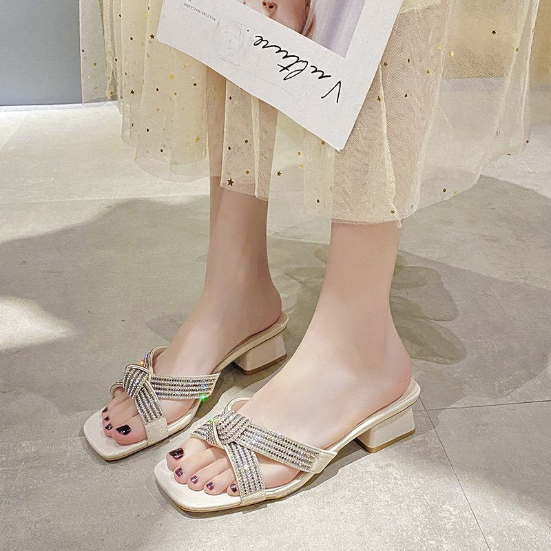 Sandales élégantes pour dames avec ornements en strass et talon bloc confortable Chic und Stil