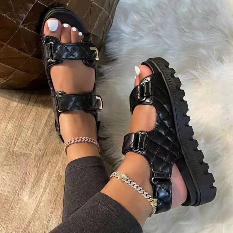 Sandales à bride pour femmes avec semelle rembourrée et design réglable Chic und Stil