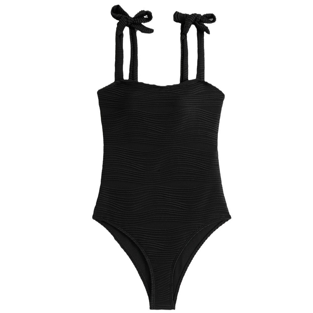 Maillot de bain une pièce pour femmes avec un design de volants tendance et des bretelles réglables Chic und Stil