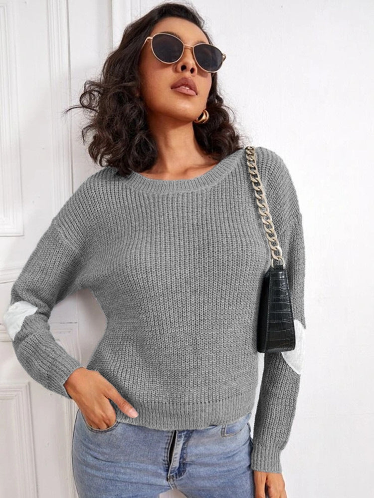 Pull en tricot tendance pour femmes avec des accents de manches contrastants Chic und Stil