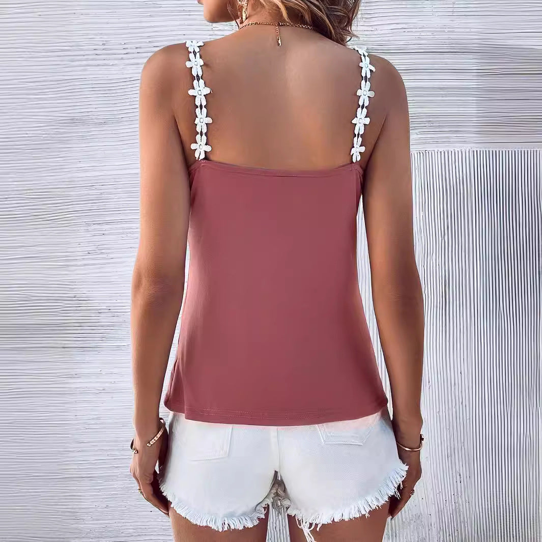 T-shirt à bretelles pour dames avec des appliqués floraux Chic und Stil