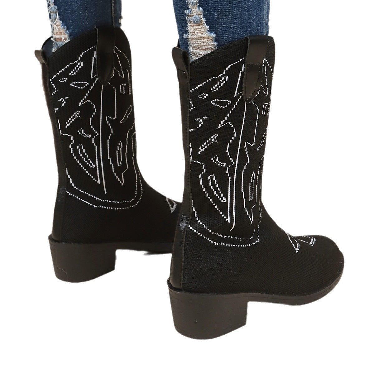 Bottes de cowboy pour femmes avec un motif brodé artistique et un talon robuste Chic und Stil