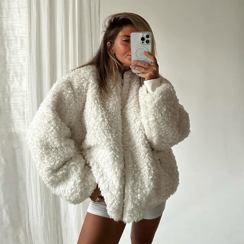 Women's comfortable teddy jacket with high collar, chic and stylish