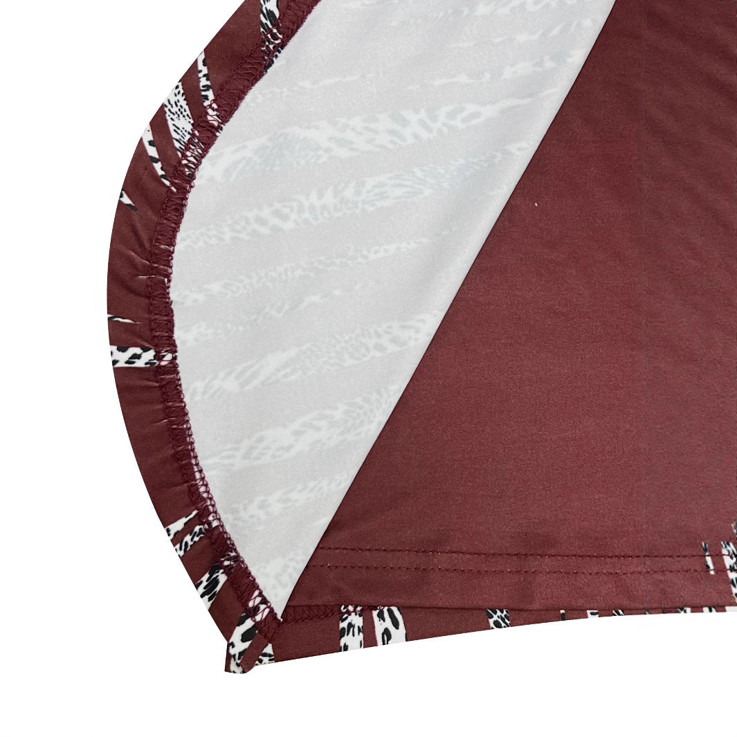 Haut féminin avec des détails de nœud décoratifs et un motif moderne Chic und Stil