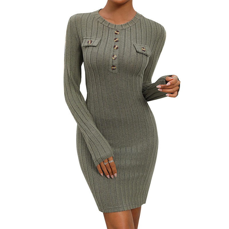Robe en tricot pour dames avec patte de boutonnage et poches poitrine Chic und Stil