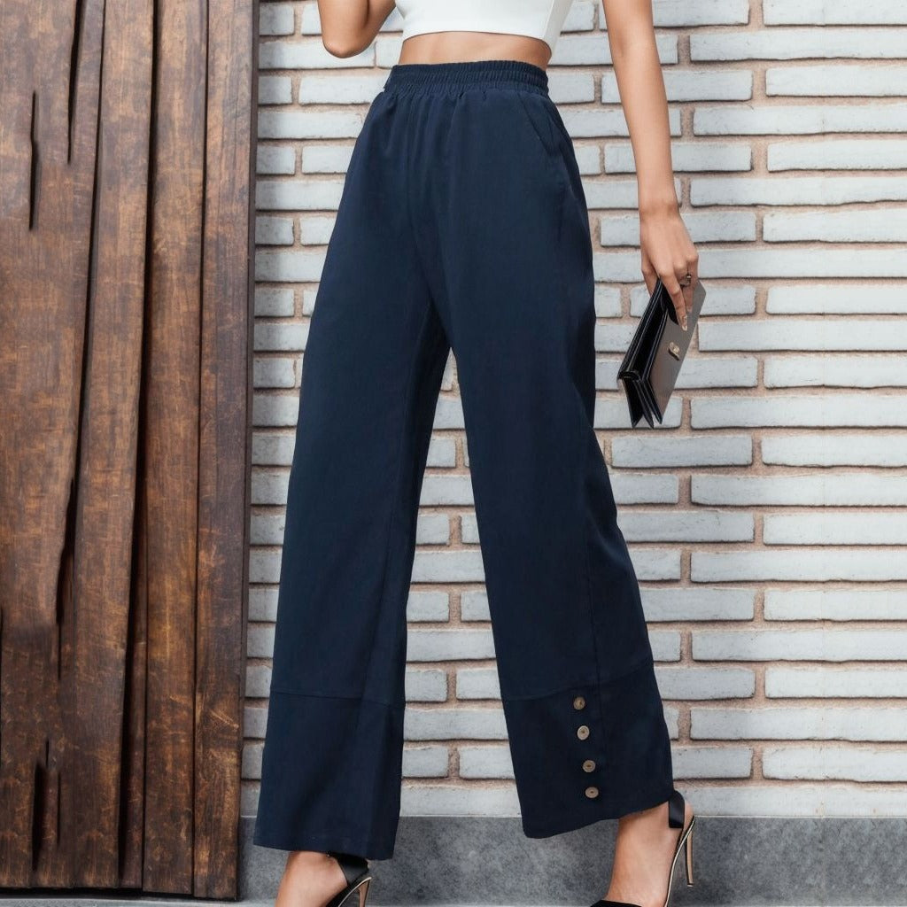 Pantalon chino ample femmes avec détails de bouton Chic und Stil