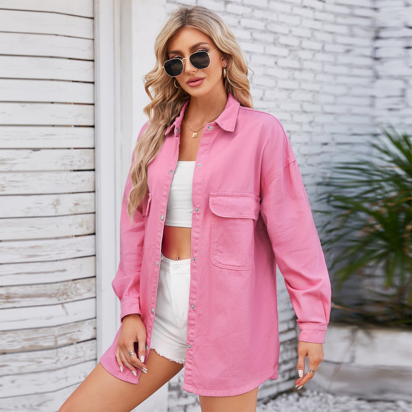Veste en denim pour femmes avec coupe décontractée et poche poitrine pratique Chic und Stil