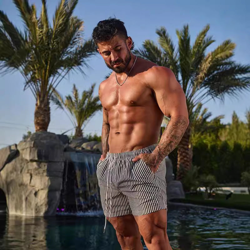 Shorts de bain stylés pour hommes avec cordon pratique Chic und Stil