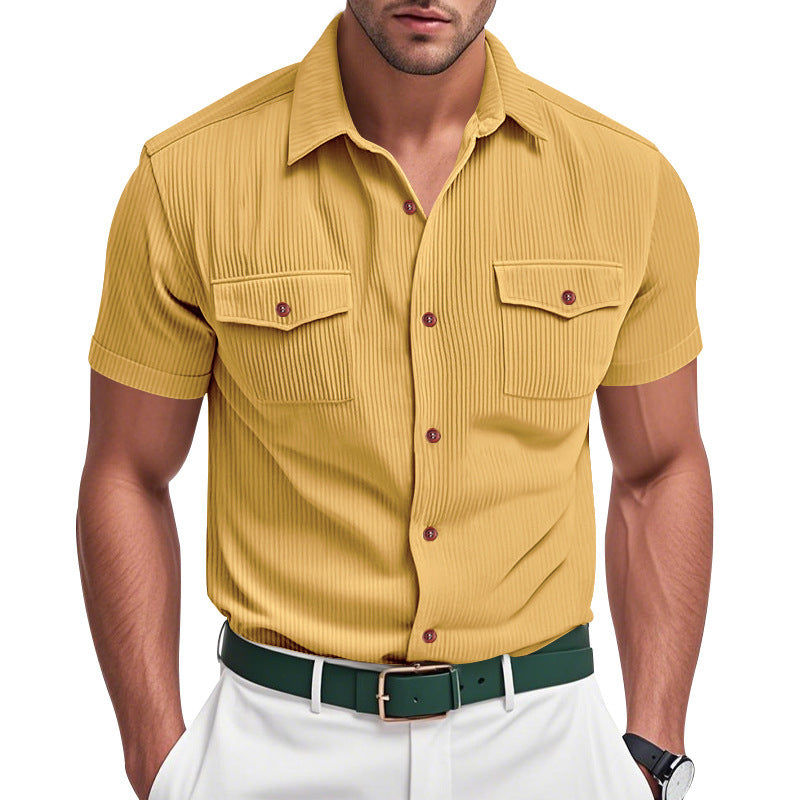 Chemise à manches courtes rayée pour hommes avec deux poches poitrine pratiques Chic und Stil