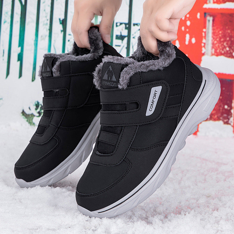 Baskets d'hiver isolées pour femmes avec une fermeture velcro pratique et une doublure intérieure douce Chic und Stil