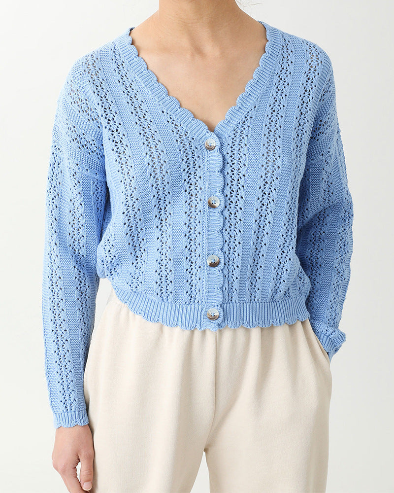 Cardigan tricot pour femmes avec volants féminins et détails de boutons Chic und Stil