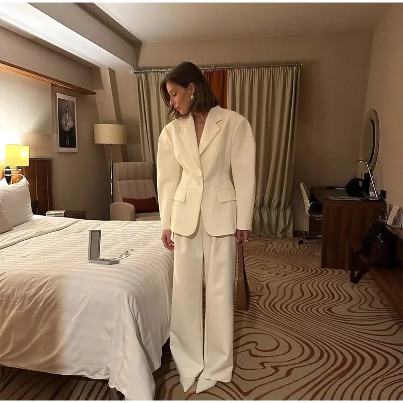 Blazer oversize pour femmes au design minimaliste Chic und Stil