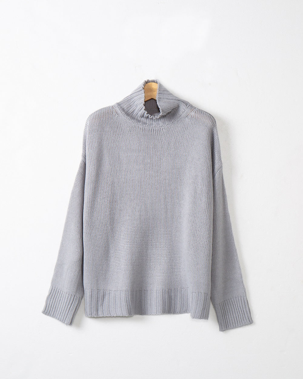 Femme pull en knit à col montant avec design structuré Chic und Stil