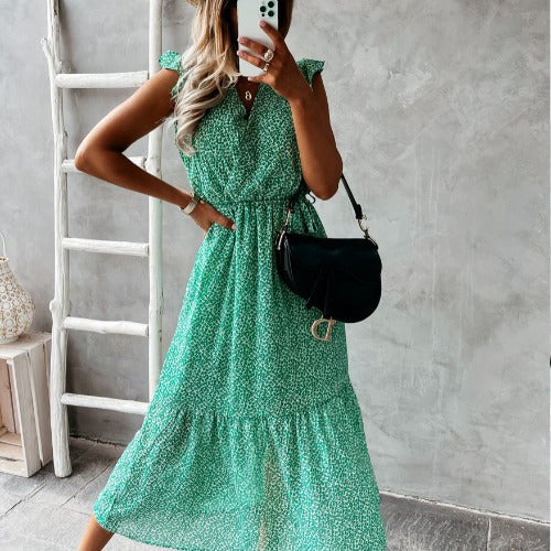 Chic and Stylish Women's Maxi Dress with Ruffle Applique