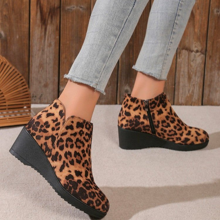 Bottines à talon compensé pour femmes en suède doux Chic und Stil
