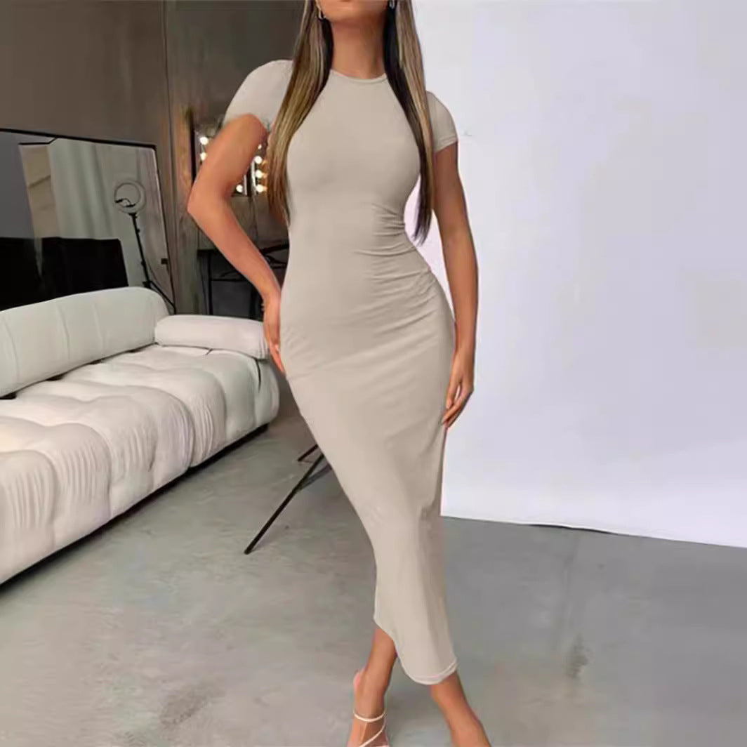 Robe midi ajustée pour femme avec manches courtes et col rond Chic und Stil