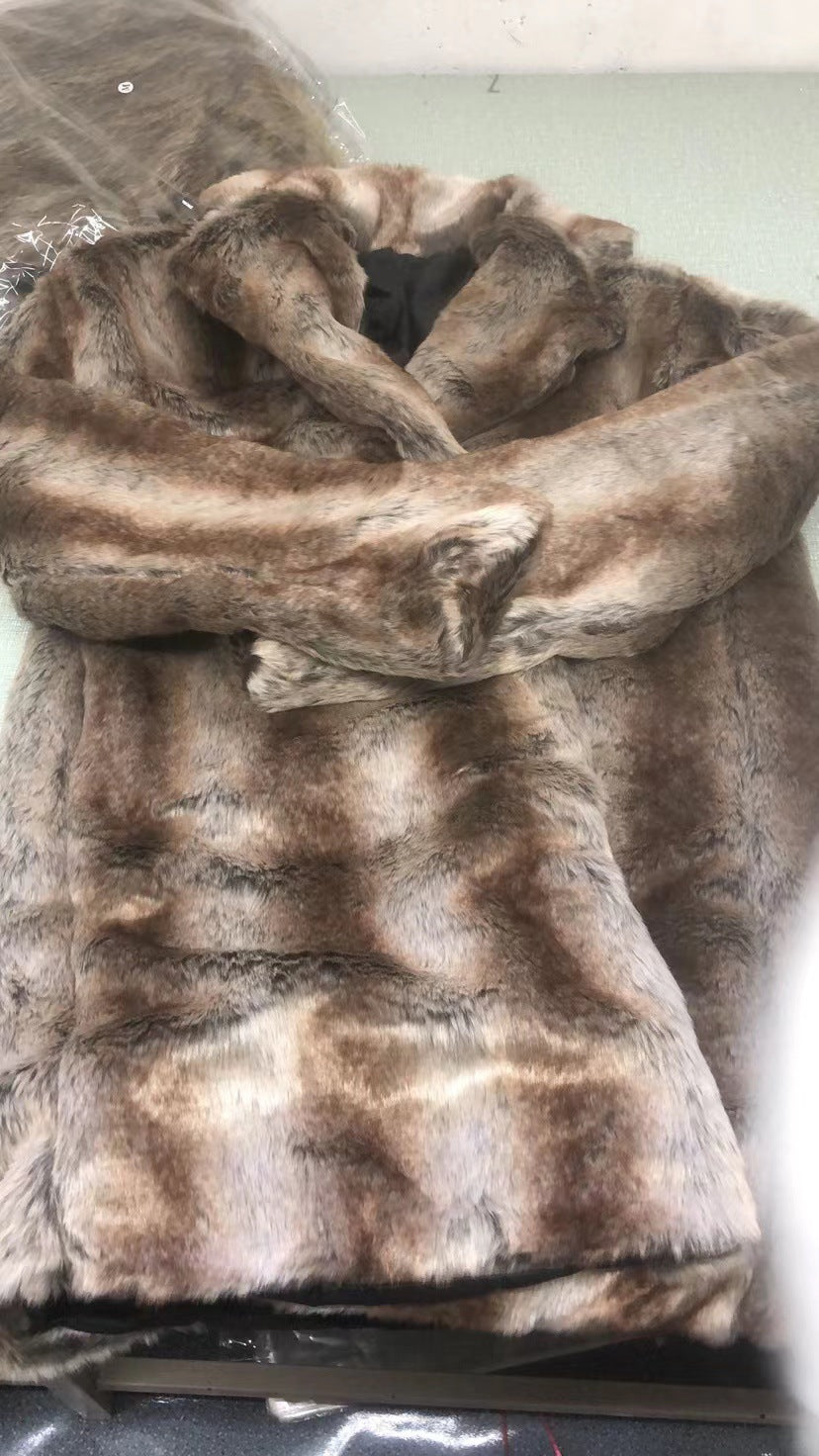 Men's Elegant Faux Fur Coat Chic and Style