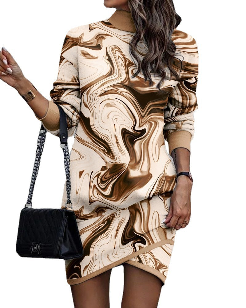 Robe sweat femme avec motif unique de skull et de fleurs Chic und Stil