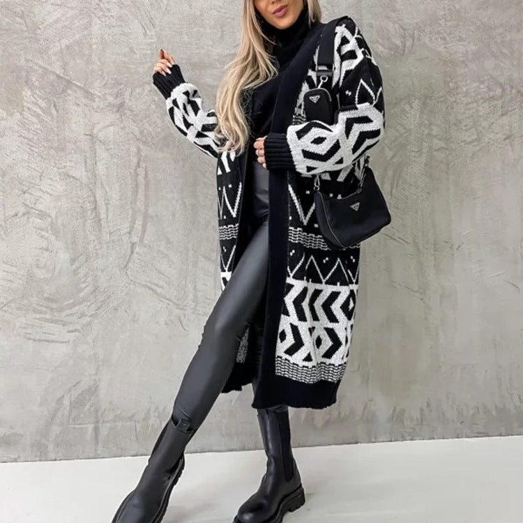 Cardigan femme en grosse maille avec motif graphique et coupe ouverte Chic und Stil
