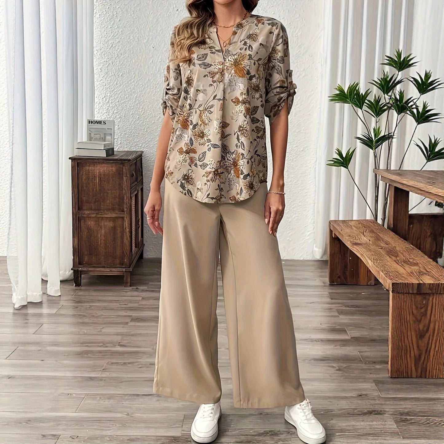 Blouse chemise pour femmes avec motif floral Chic und Stil