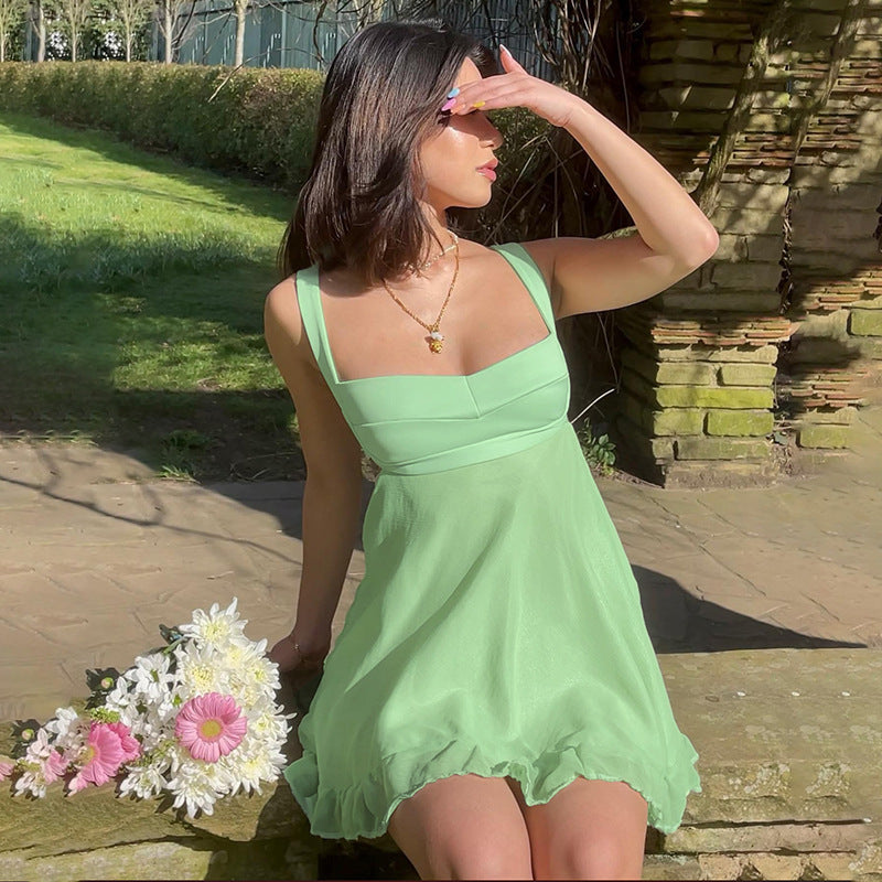 Robe d'été aérienne pour femmes avec une jupe évasée et des bretelles spaghetti Chic und Stil