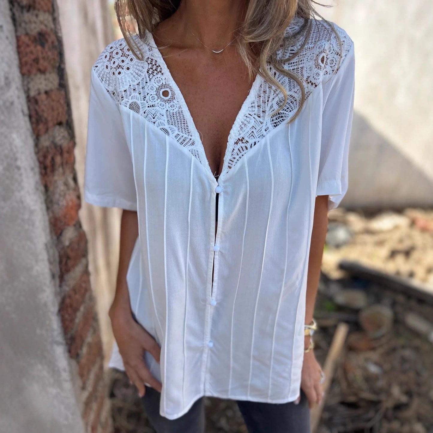 Chemisier femme avec col en dentelle Chic und Stil