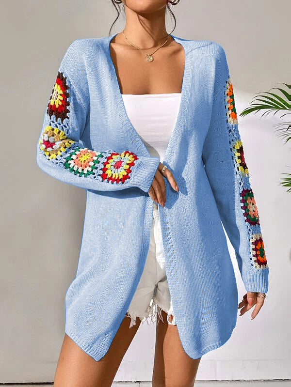 Cardigan en tricot pour femmes avec des motifs de crochet uniques Chic und Stil