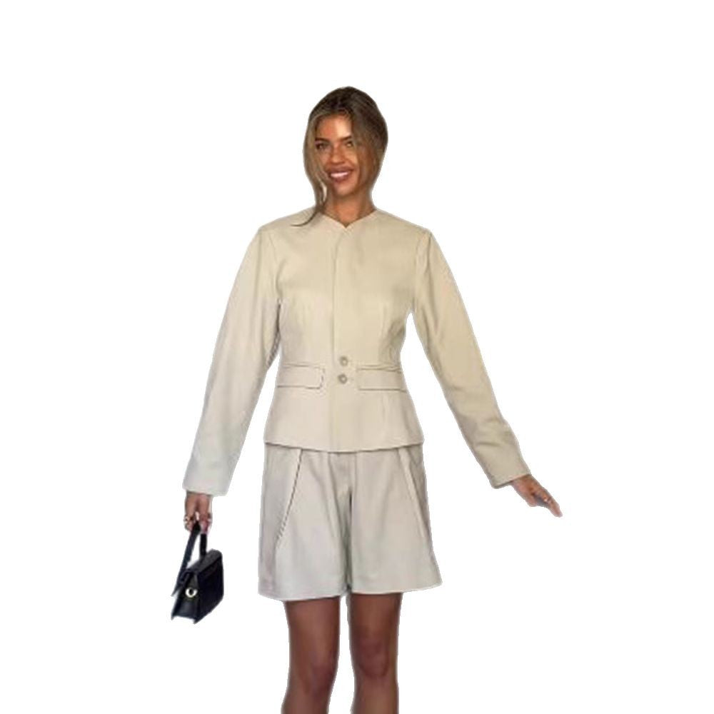 Women elegant blazer-shorts set Chic und Stil