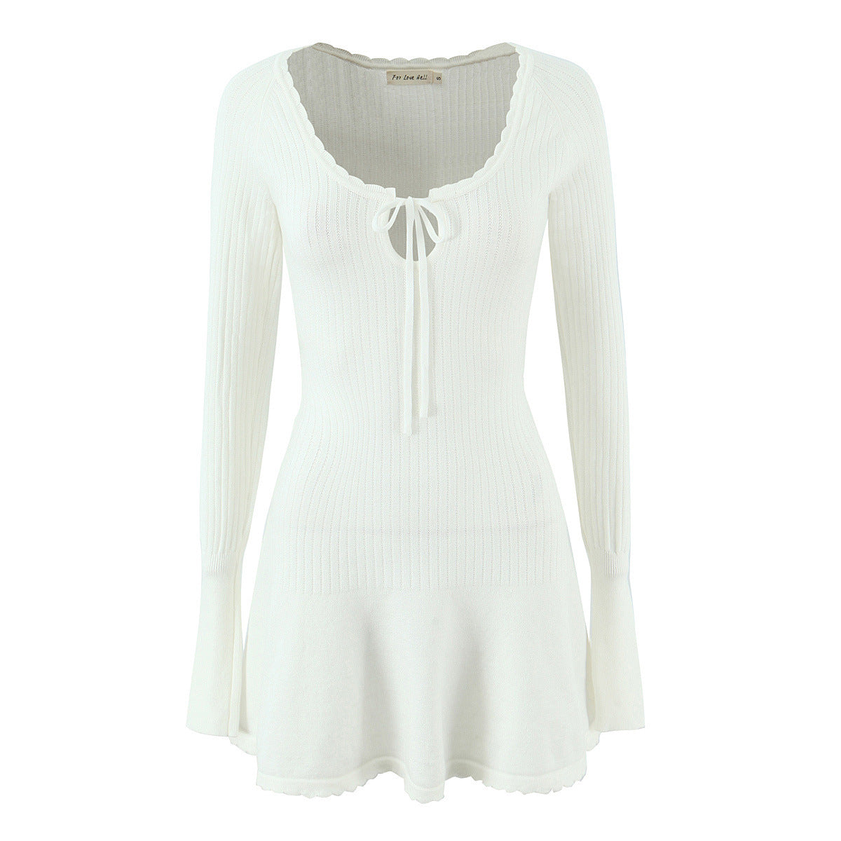 Pull en tricot pour femmes avec un élégant décolleté en V et un joli ourlet à volants Chic und Stil