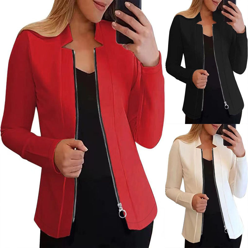 Veste de biker pour femmes avec coupe innovante et détails de fermeture éclair pratiques Chic und Stil