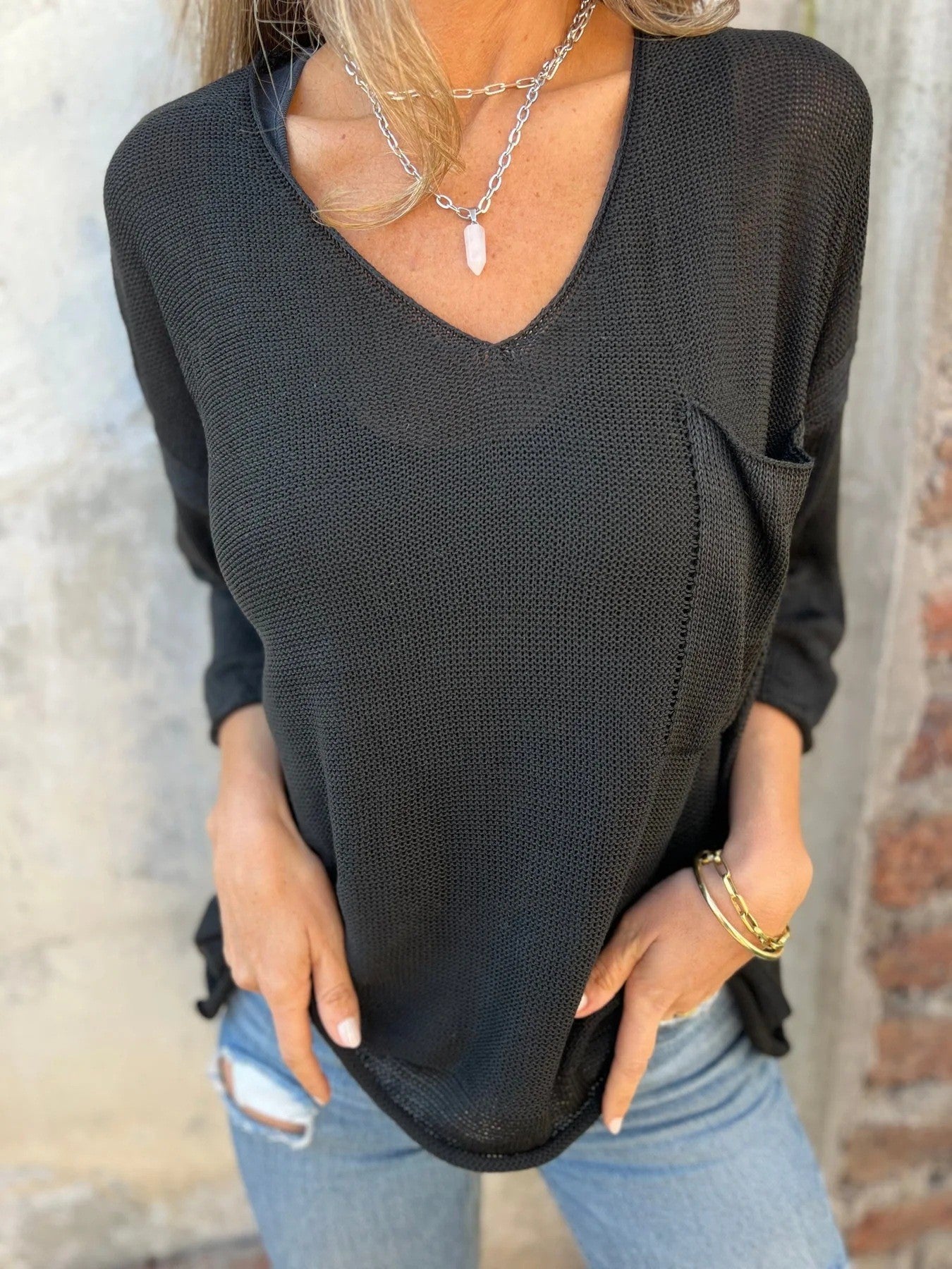 Pull-over V à col en V pour femmes avec poche pratique Chic und Stil