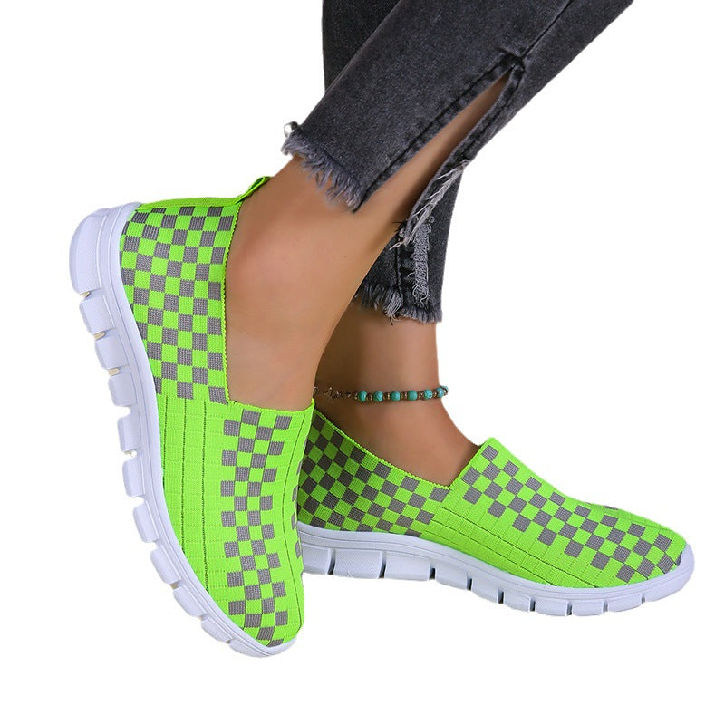 Baskets de sport pour femmes à enfiler avec un motif à carreaux moderne et une semelle antidérapante Chic und Stil