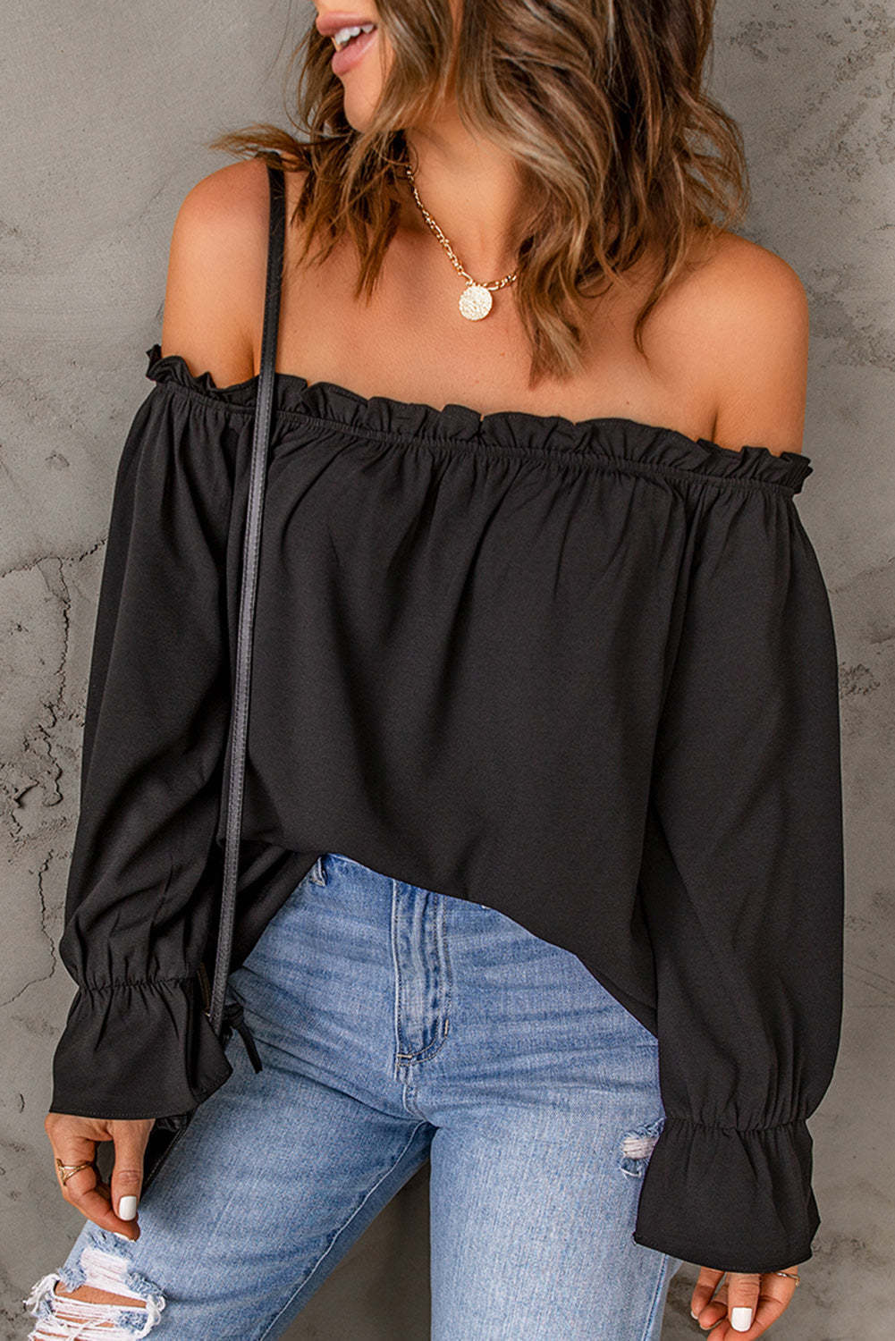 Blouse femme Off-Shoulder avec volants et coupe ample Chic und Stil