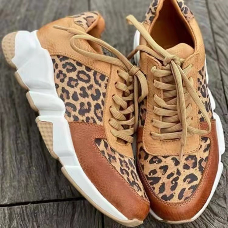 Bottes de course tendance à motif léopard pour dames Chic und Stil