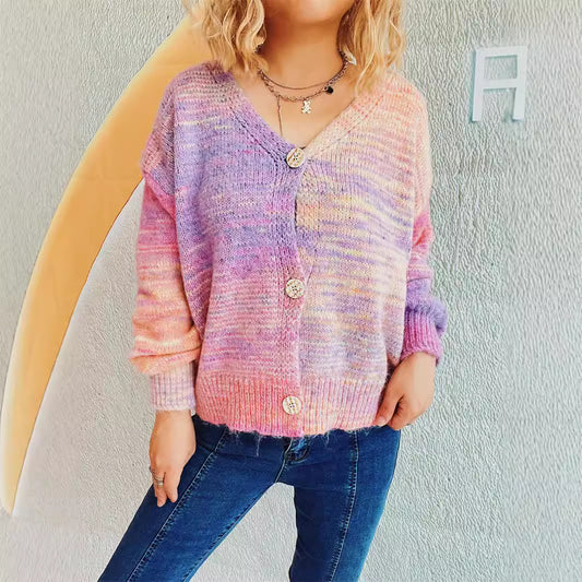 Cardigan pour femmes en tricot épais avec un design de boutons à la mode et un matériau doux Chic und Stil