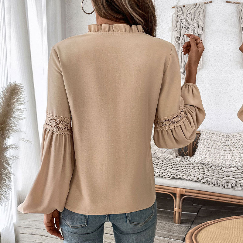 Chemise femme avec des plis fins et de la dentelle Chic und Stil