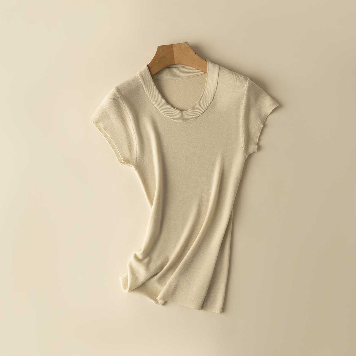 T-shirt à manches courtes en tricot doux pour femmes Chic und Stil