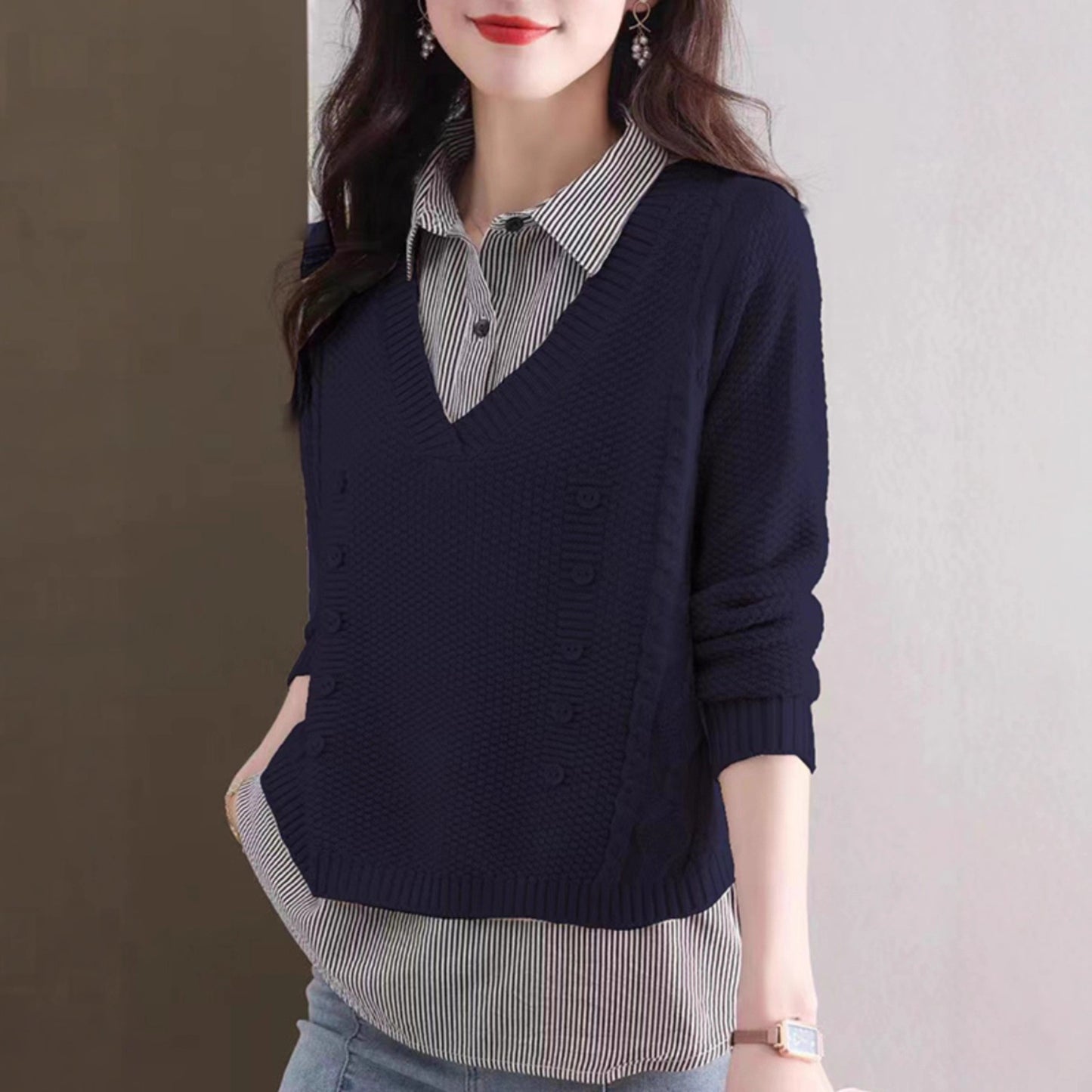 Pull en tricot à col en V pour femmes avec détails en boutons Chic und Stil