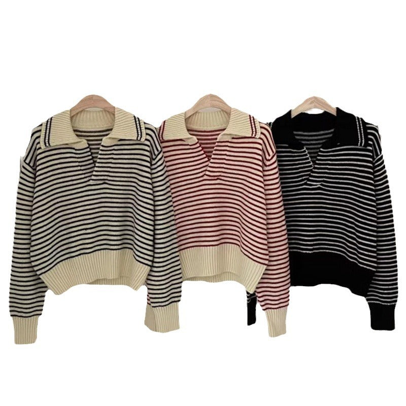 Dames pull en tricot douillet avec design rayé et col moderne Chic und Stil