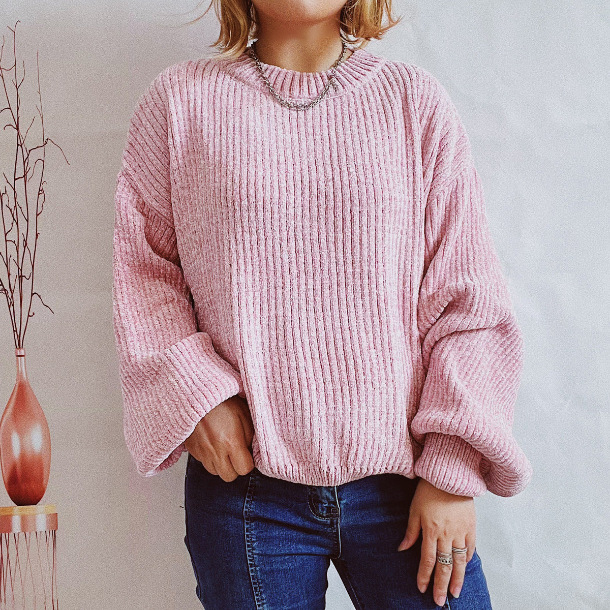 Pull femme en grosse maille avec un motif de côtes romantique et des manches larges Chic und Stil