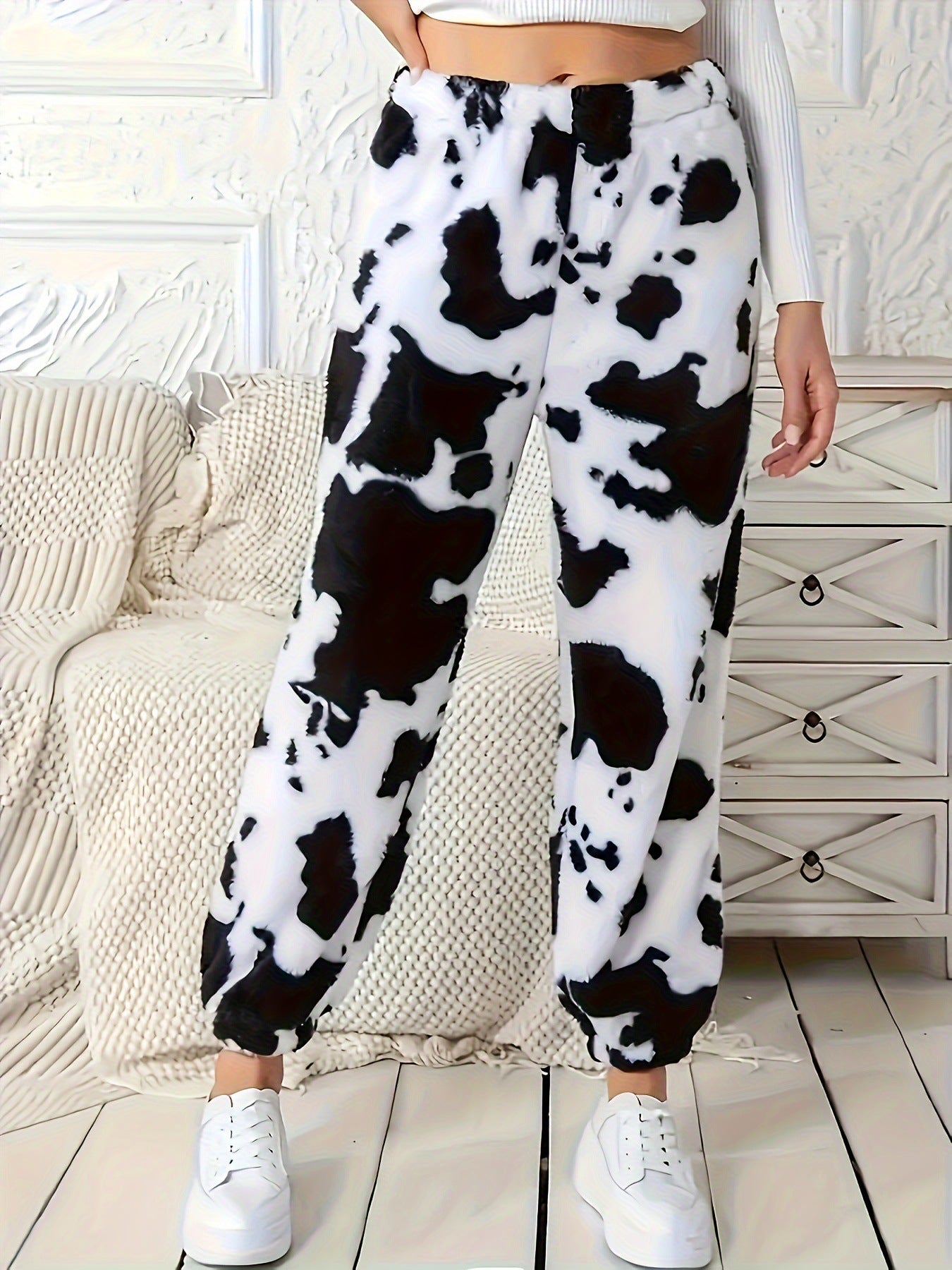 Pantalon de jogging tendance et confortable pour femmes avec motif vache Chic und Stil