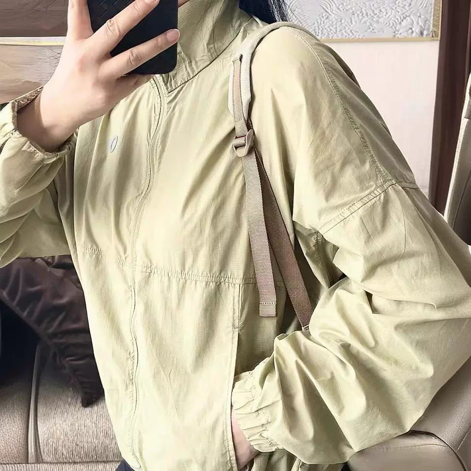 Veste coupe-vent légère pour femmes Chic & Stil