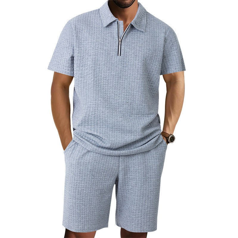 Homme polo à manches courtes moderne avec design contemporain et shorts élastiques Chic und Stil