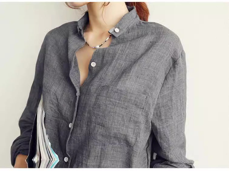 Chic and Style tailored lightweight button-up shirt and shorts set for women