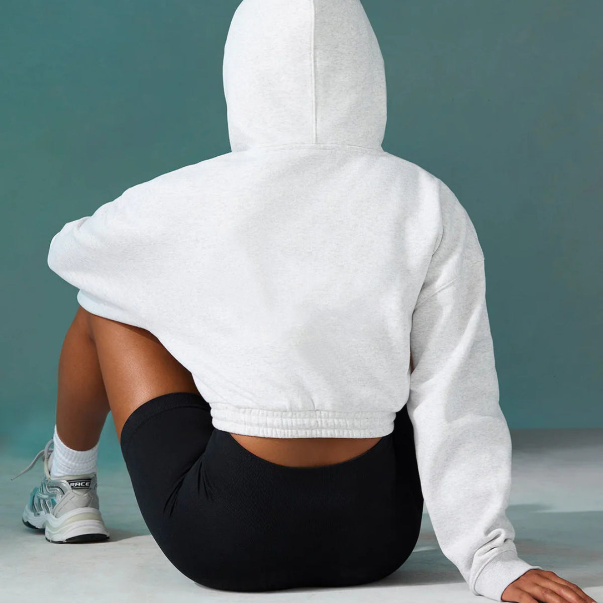 Dames pull court décontracté avec cordon et manches larges Chic und Stil