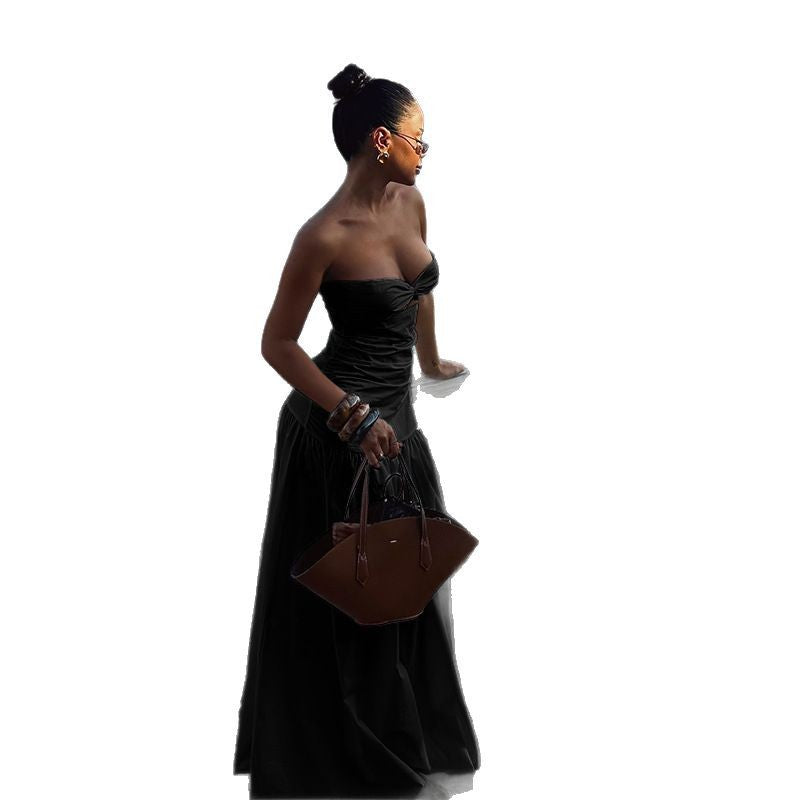 Robe Maxi sans bretelles à fronces pour femmes avec détail cut-out Chic und Stil